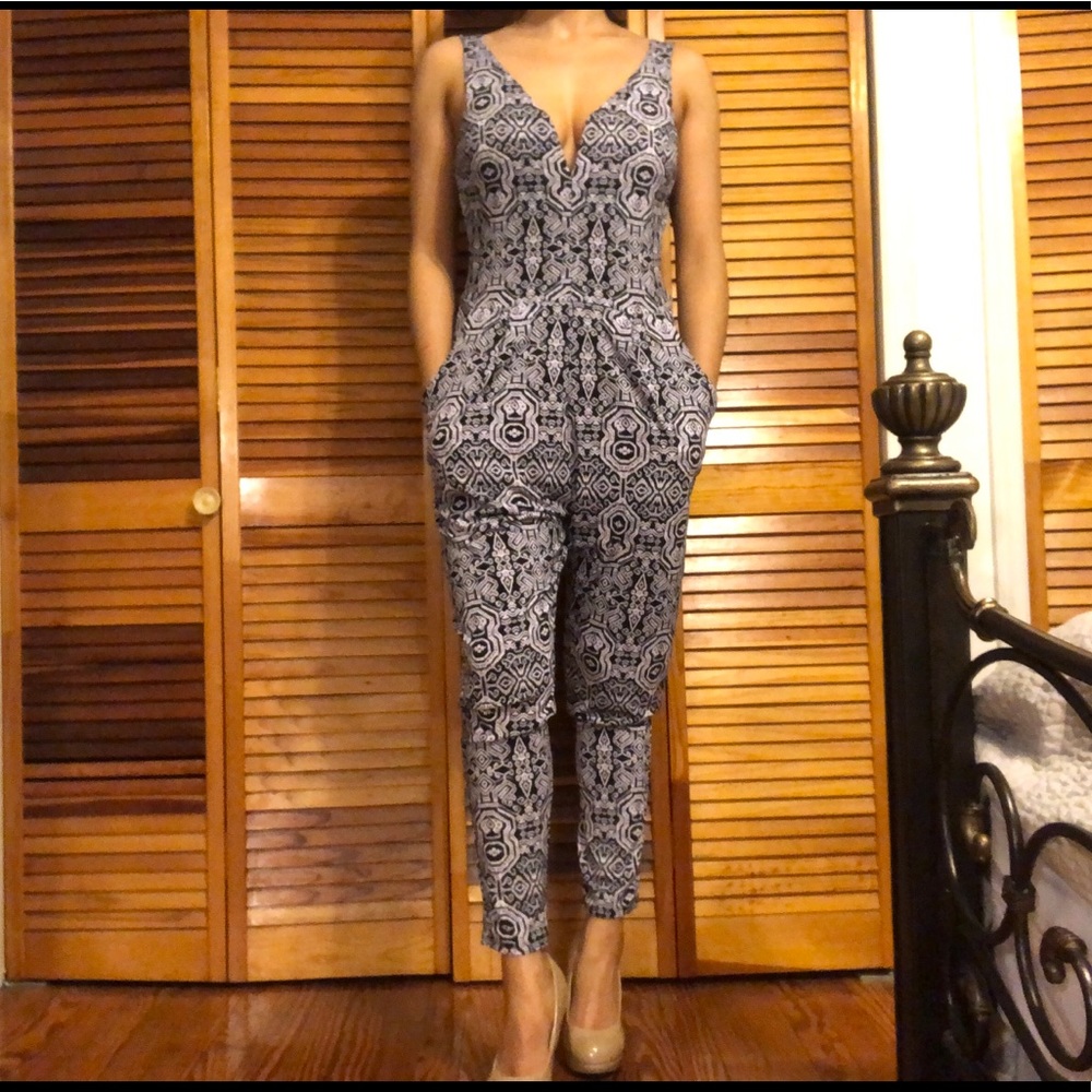 Jumpsuit - Picture 6 of 6
